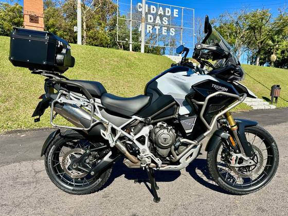 TRIUMPH TIGER 1200 RALLY EXPLORER 